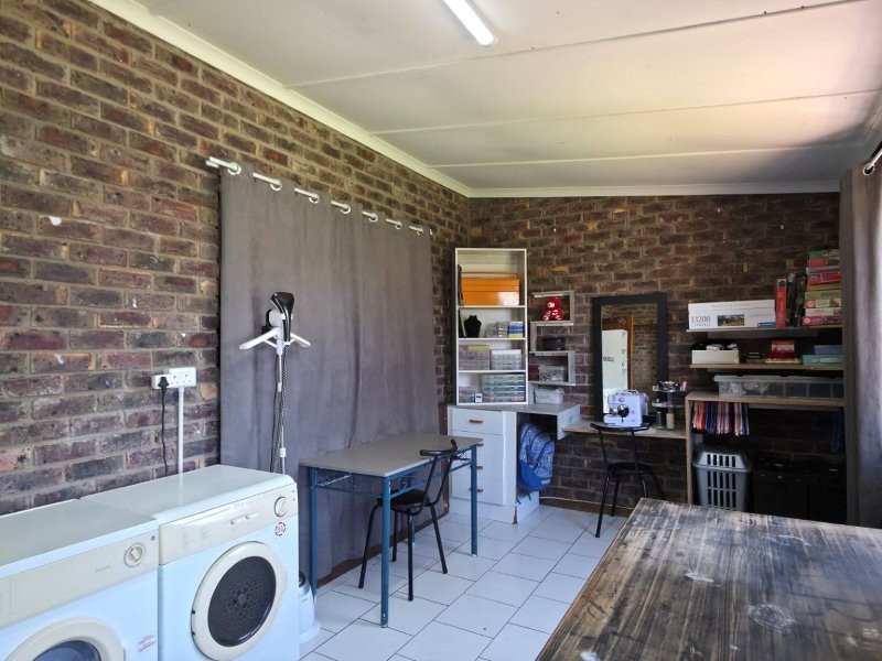3 Bedroom Property for Sale in Wavecrest Eastern Cape
